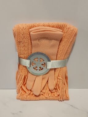 New York & Company Peach Knit Scarf and Glove Set - Women Brand New